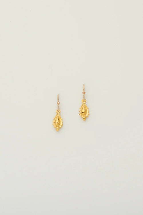 Este Earrings Gold