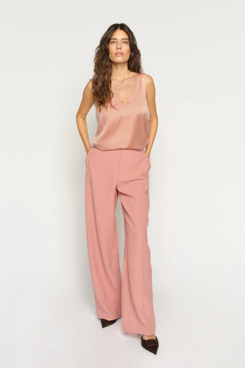 Astrid V-Neck Silk Tank Top Peachy