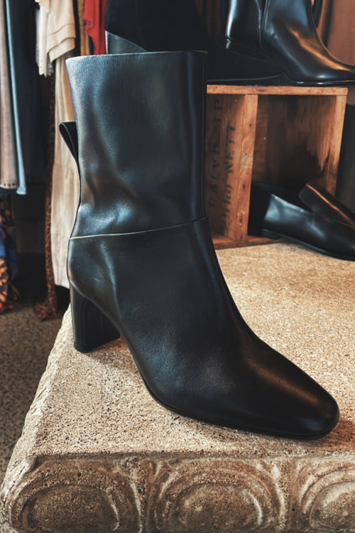 Rae Boot Black