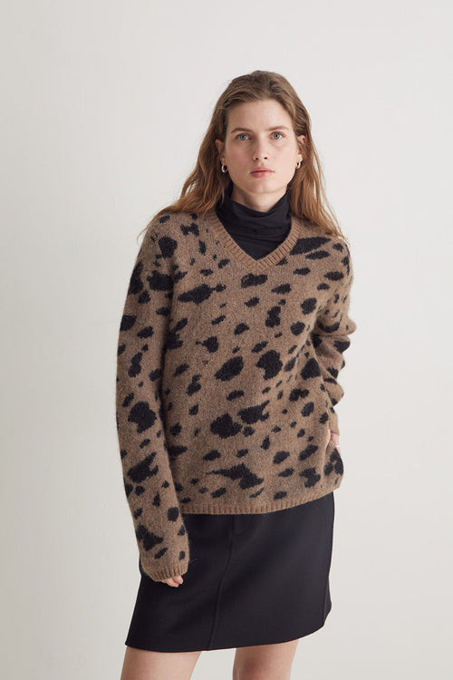 Jumper Mocha Animal Print