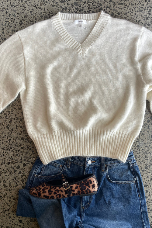 Celia V-Neck Natural