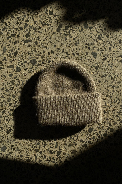 Possum Merino Fine Rib Beanie Bark
