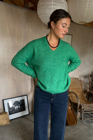 Thora V-Neck Knit Fudge