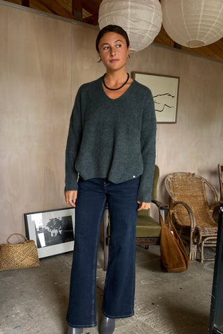 Thora V-Neck Knit Fudge