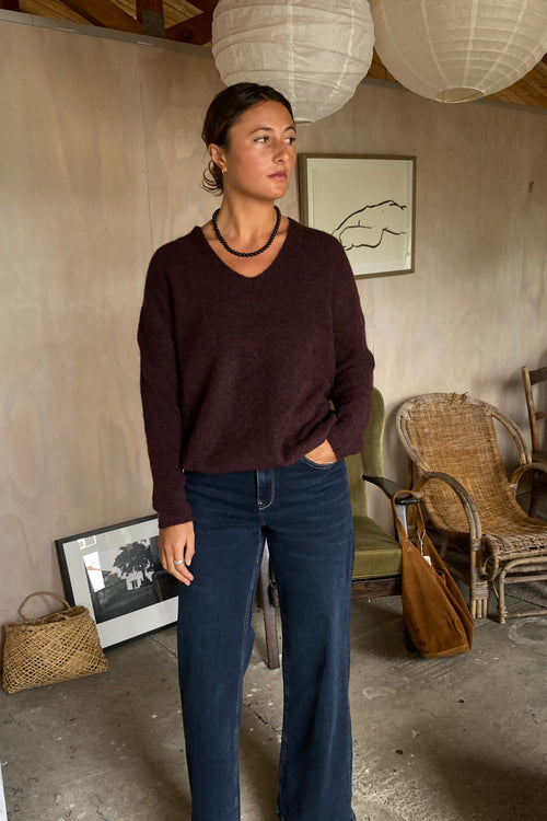 Thora V-Neck Knit Fudge