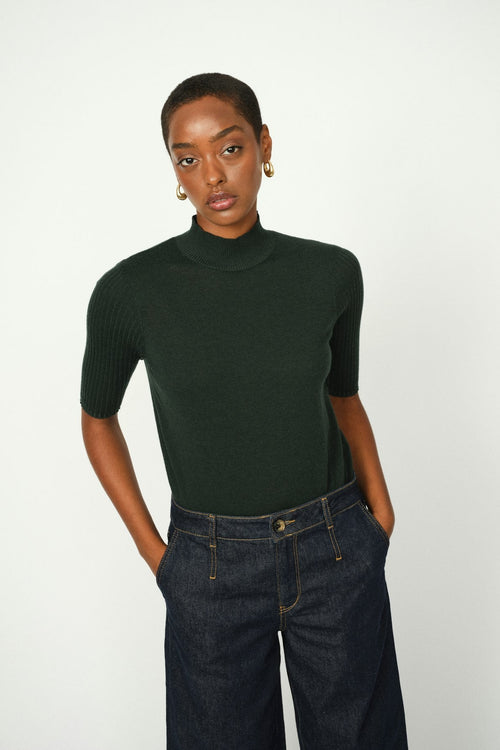Relena Turtleneck SSKnit Scarab
