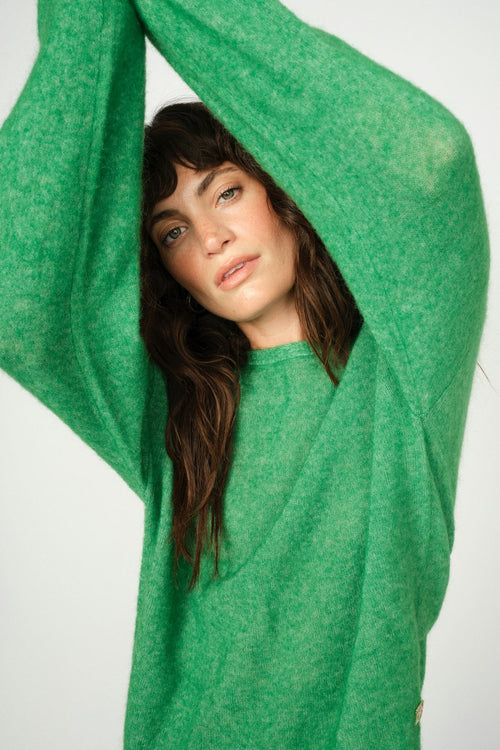 Mape O-Neck Knit Amazon