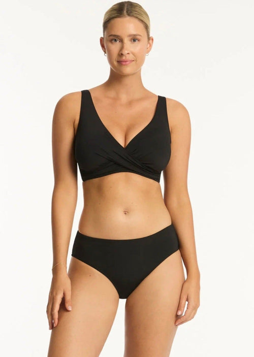 Essentials G Cup Cross Front Bra Black