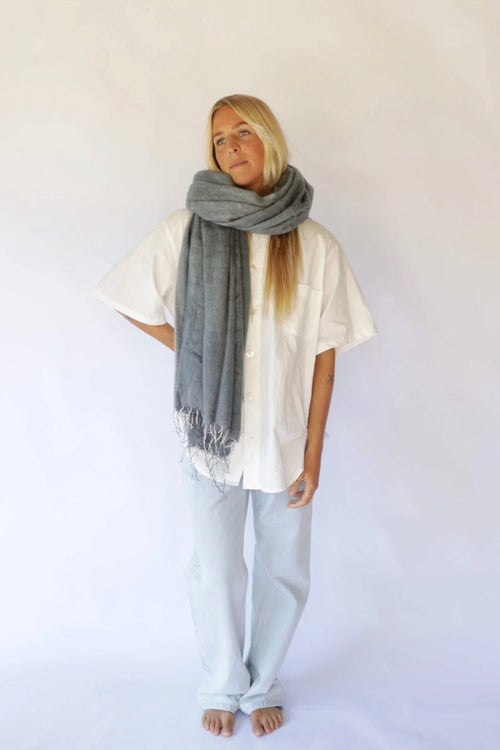 Scarf / Shawl Smoke