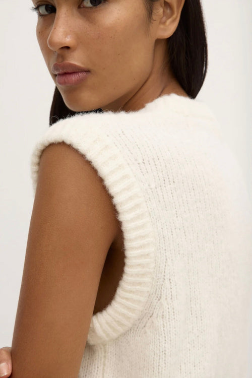 Everly Knit Vest Cream
