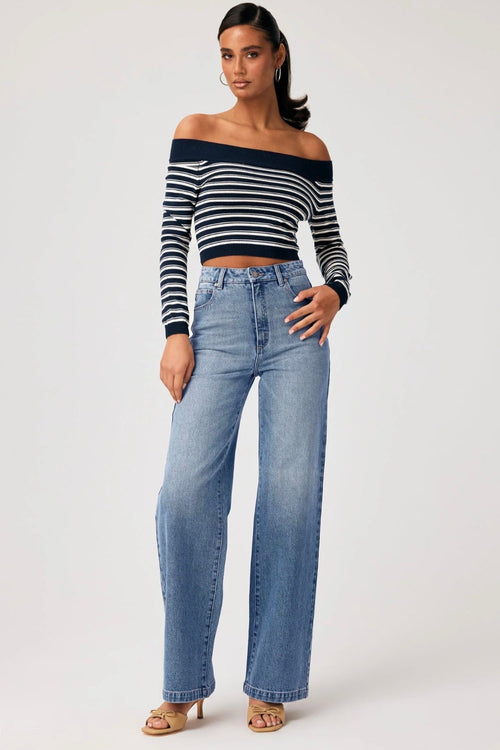 94 Wide Paloma Jeans