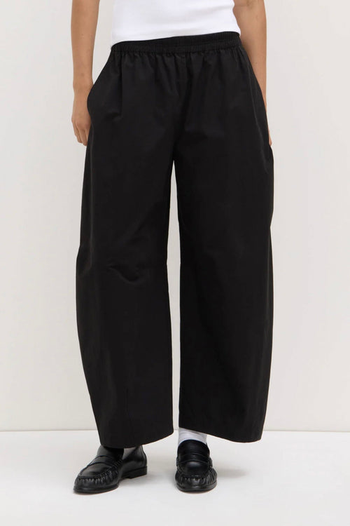 Lola Barrel Pant Black