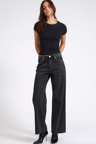 Erica Short Ash Black