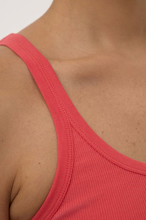 Charlie Rib Tank Washed Chilli