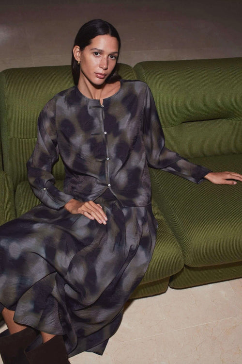 Dye Shirt Round Neck Khaki