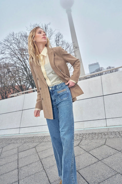 Malie Gabby True Camel