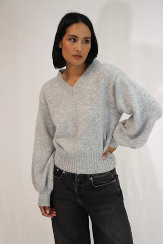 Celia V-Neck Natural