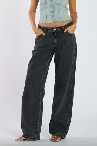 Nika Mid Straight Light Drift Used