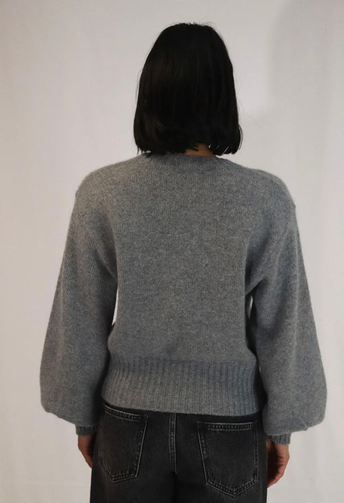 Celia V-Neck Grey