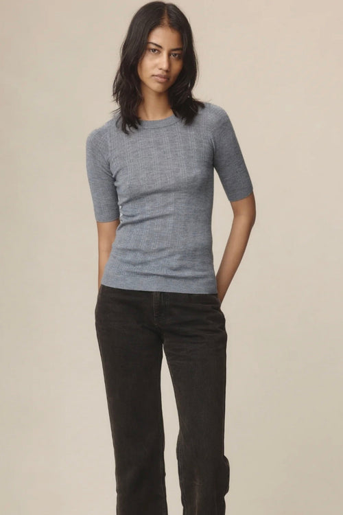 Layla Tee Soft Charcoal